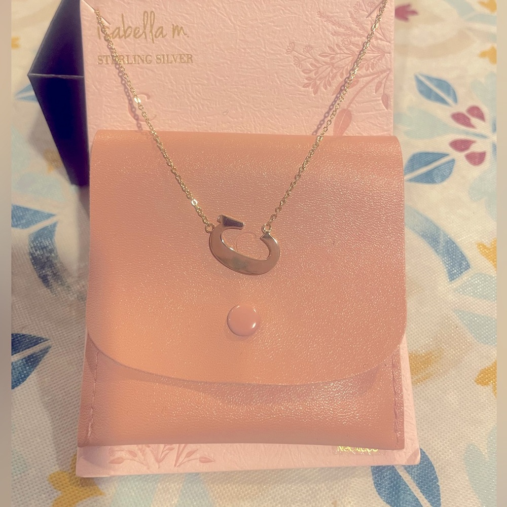 Cute new in package letter C initial necklace